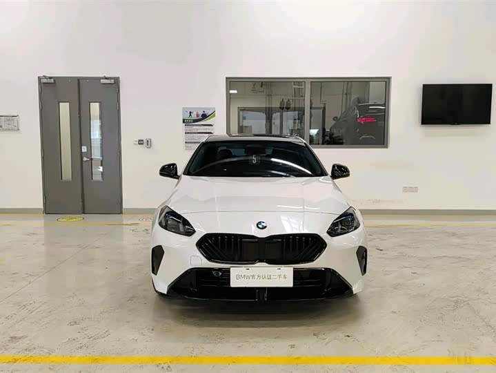 Фото 2 - BMW 2 Series