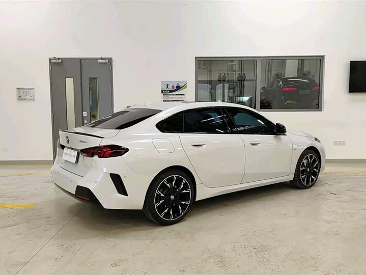 Фото 5 - BMW 2 Series