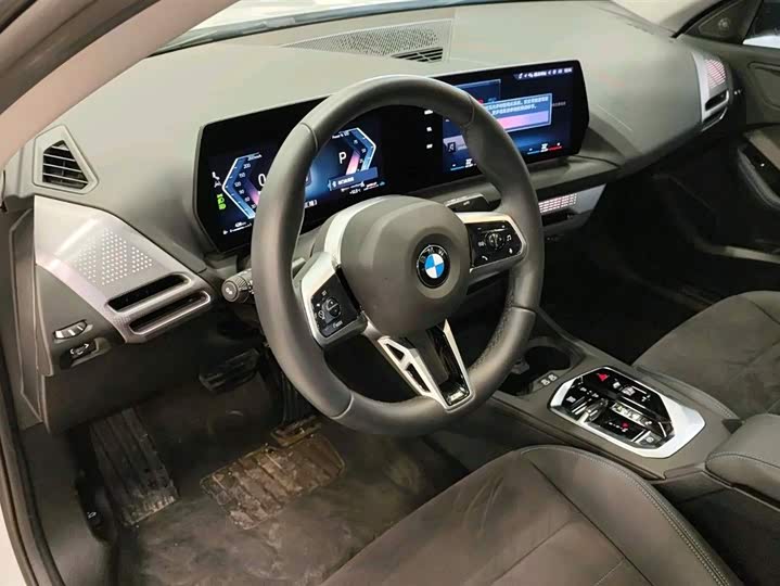 Фото 6 - BMW 2 Series