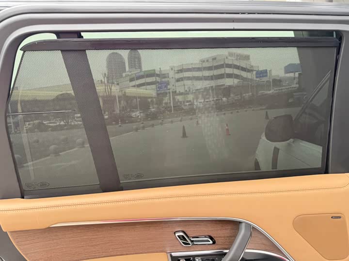 Фото 9 - Land Rover Range Rover