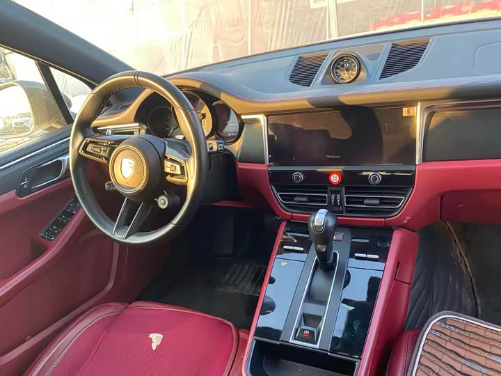 Фото 9 - Porsche Macan