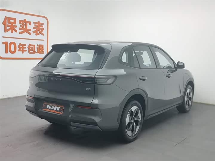 Фото 2 - Geely Galaxy E5