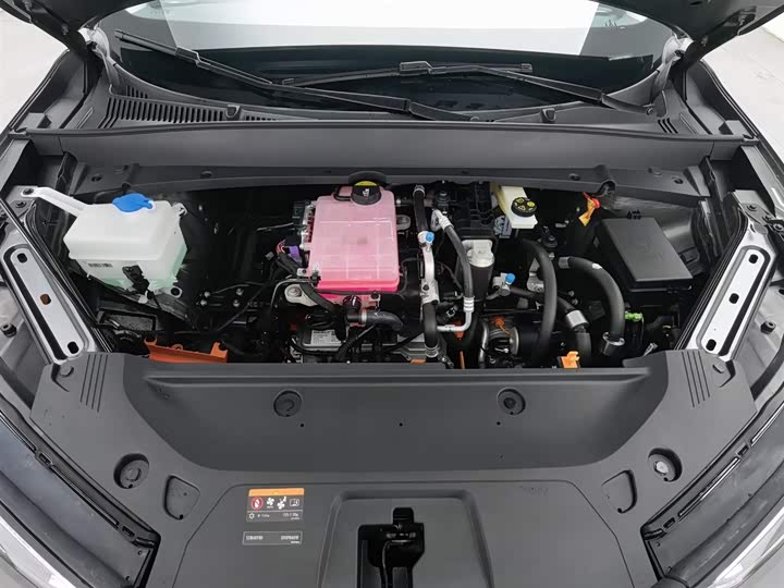 Фото 6 - Geely Galaxy E5