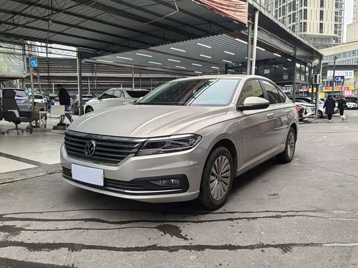 Фото 1 - Volkswagen Lavida