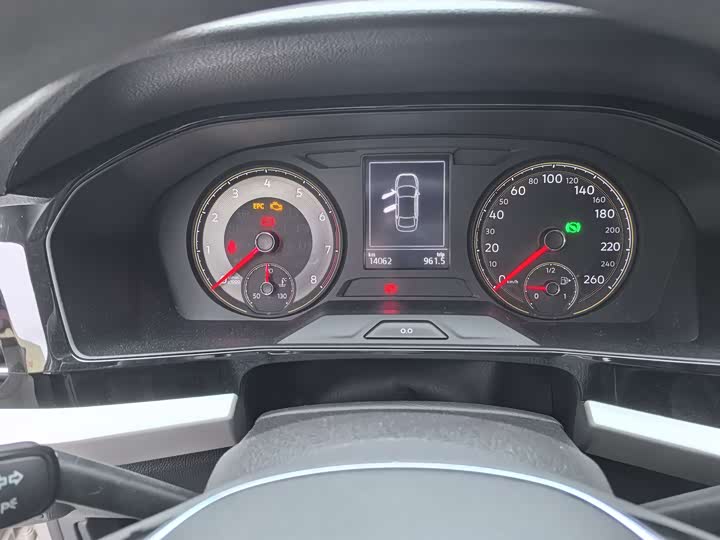 Фото 7 - Volkswagen Lavida