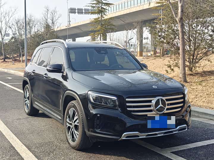 Фото 2 - Mercedes-Benz GLB-Class