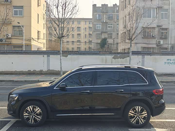 Фото 4 - Mercedes-Benz GLB-Class