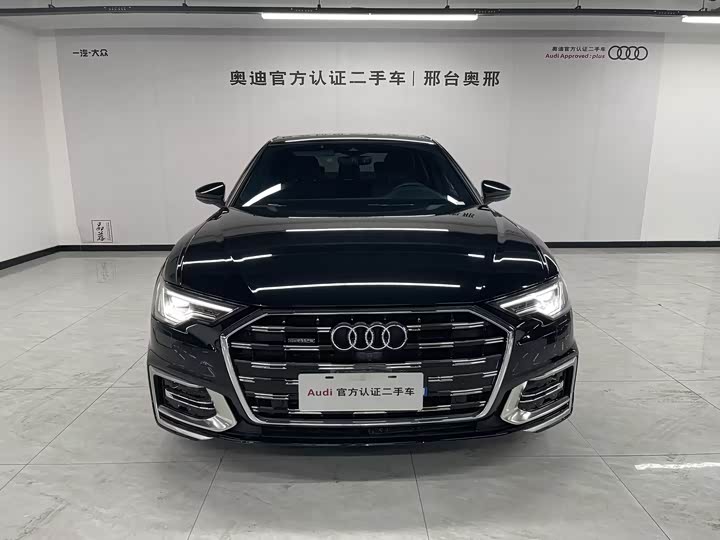 Фото 2 - Audi A6L