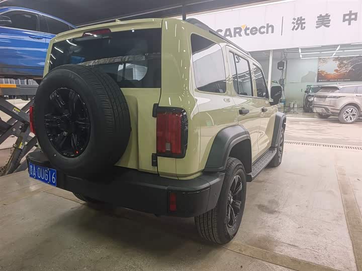 Фото 3 - Tank 300