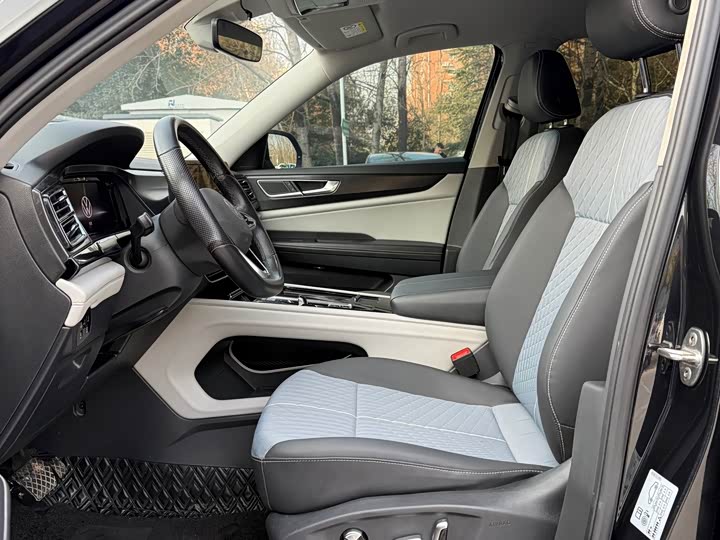 Фото 4 - Volkswagen Teramont Pro