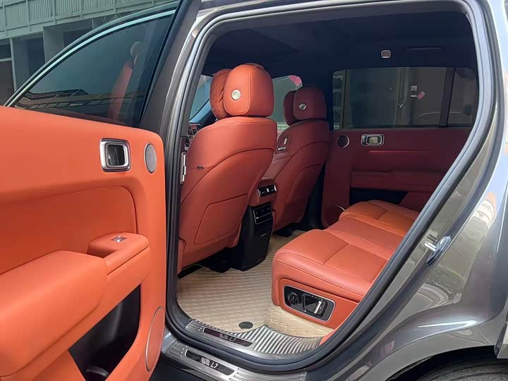 Фото 9 - LiXiang L7