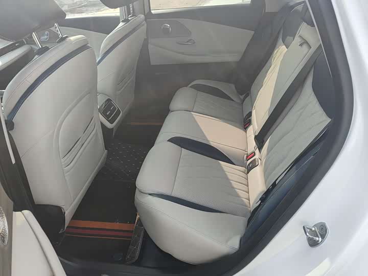 Фото 6 - Chery Arrizo 8