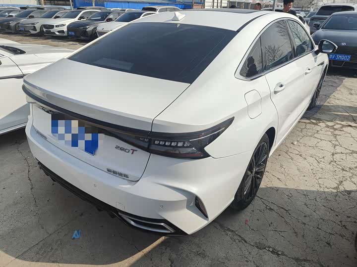 Фото 9 - Chery Arrizo 8