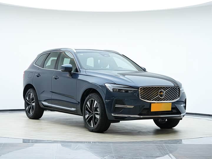 Фото 3 - Volvo XC60