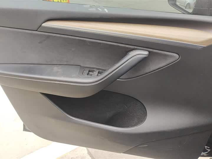 Фото 7 - Tesla Model Y