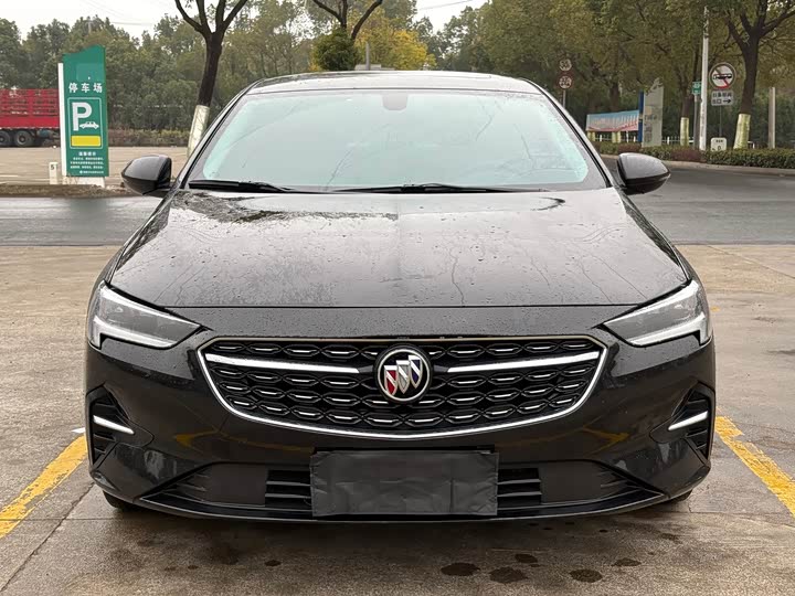 Фото 2 - Buick Regal