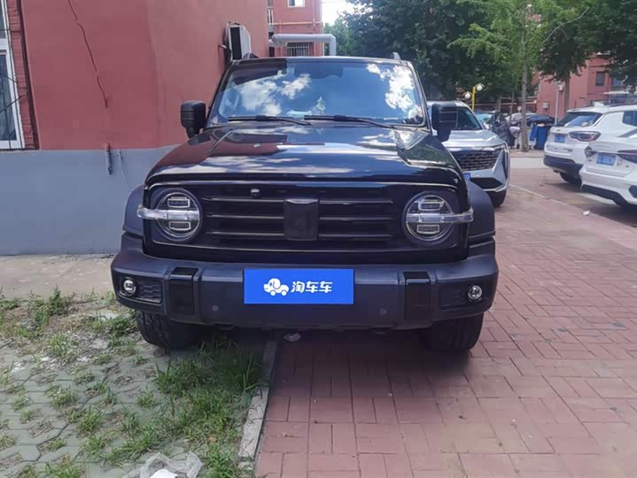 Фото 2 - Tank 300