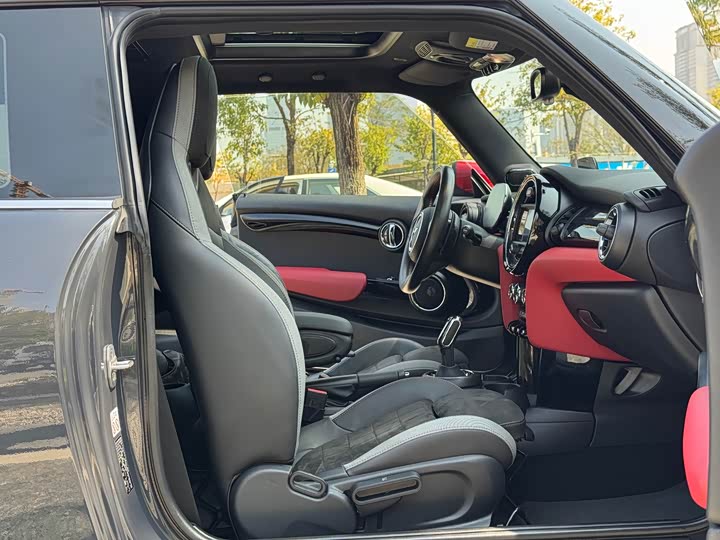 Фото 7 - Mini Mini JCW