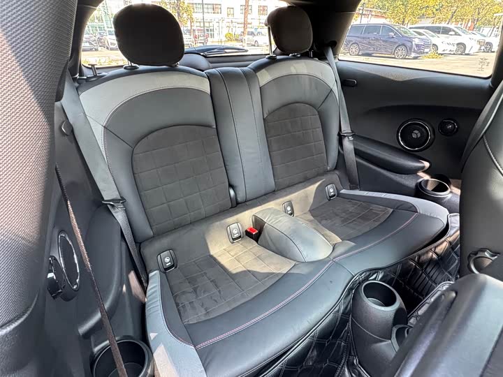 Фото 8 - Mini Mini JCW