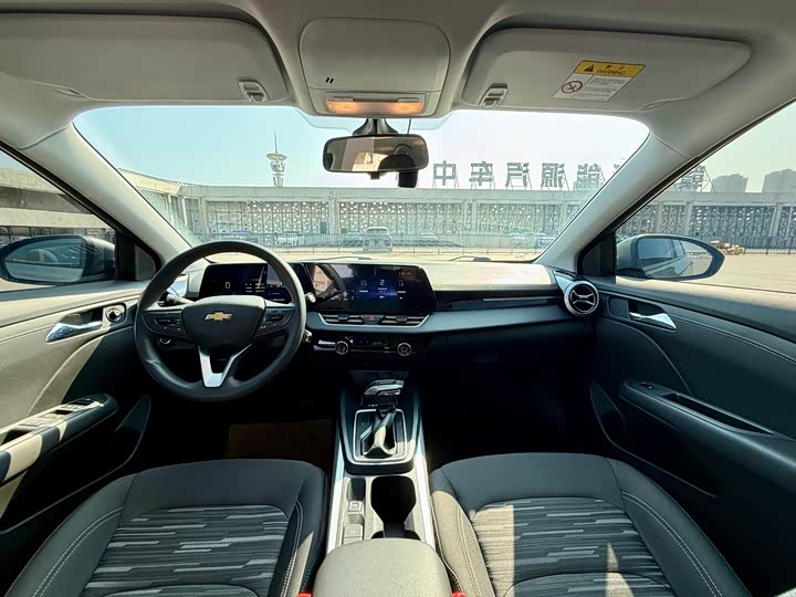 Фото 5 - Chevrolet Monza