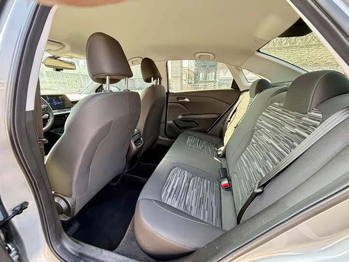 Фото 6 - Chevrolet Monza