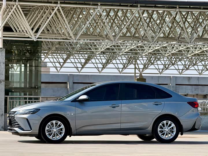 Фото 8 - Chevrolet Monza