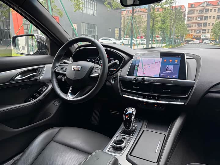 Фото 7 - Cadillac CT5