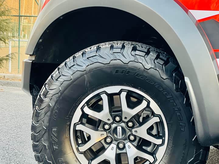 Фото 5 - Ford F-150 Raptor