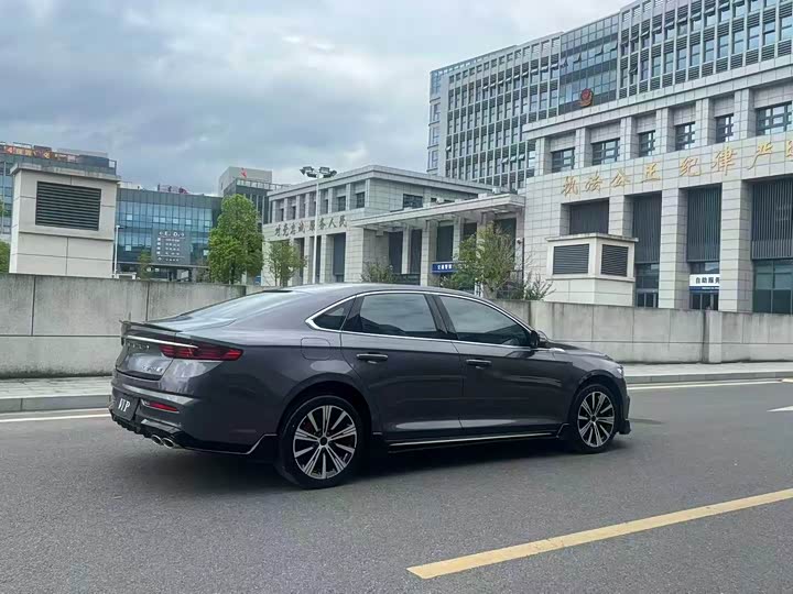 Photo 4 - Geely Preface