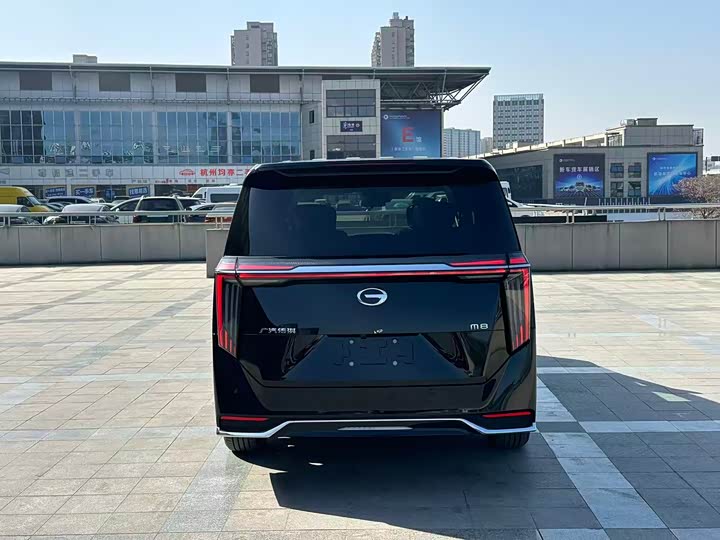 Фото 7 - GAC Trumpchi M8