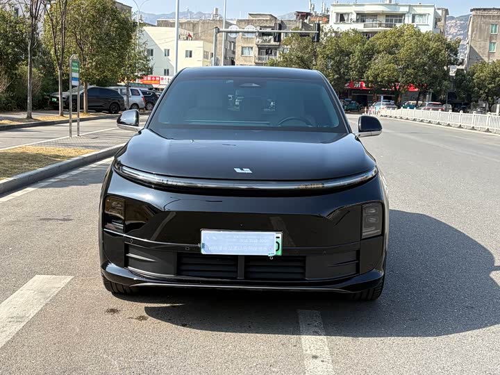 Фото 2 - LiXiang L6