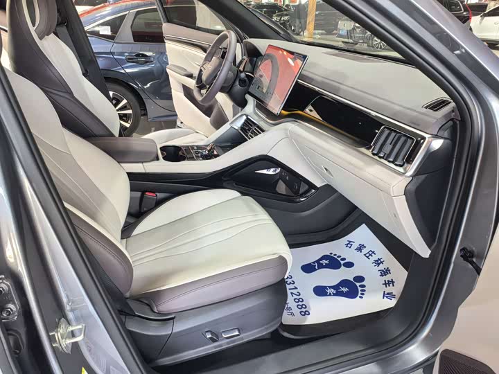 Фото 8 - BYD Song Plus Hybrid/EV