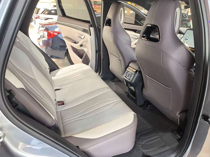 Фото 9 - BYD Song Plus Hybrid/EV