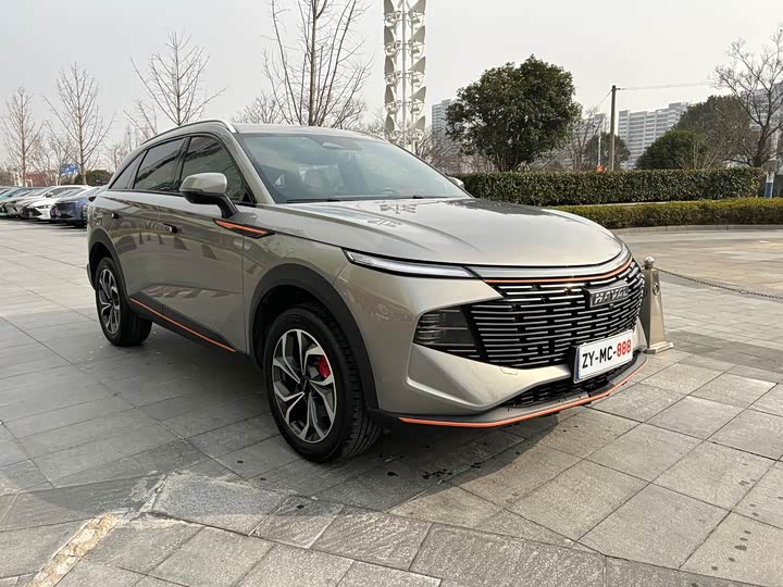 Фото 3 - Haval F7 (Monster)