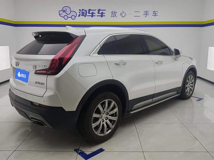 Фото 3 - Cadillac XT4