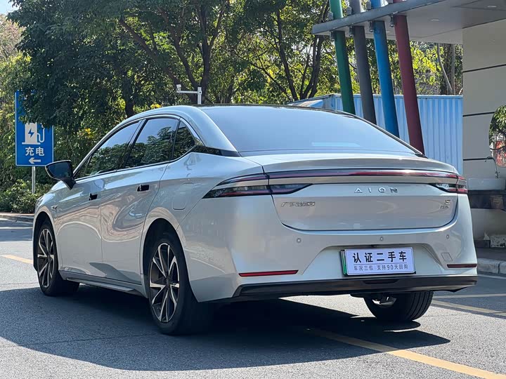 Фото 7 - GAC Aion S Plus