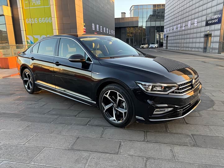 Фото 9 - Volkswagen Magotan