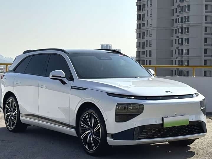 Фото 3 - XPeng G9