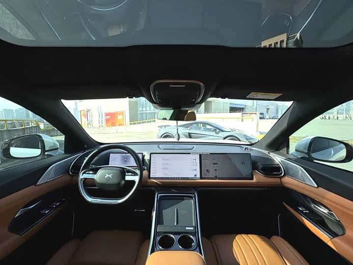Фото 8 - XPeng G9