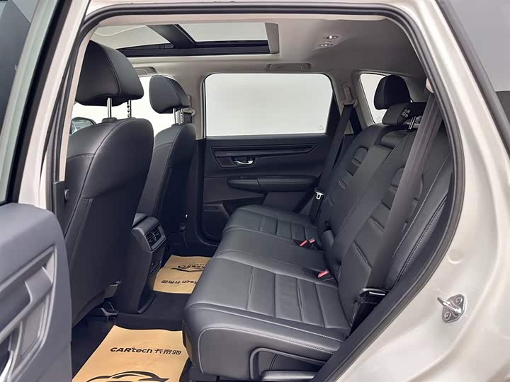 Фото 9 - Honda CR-V