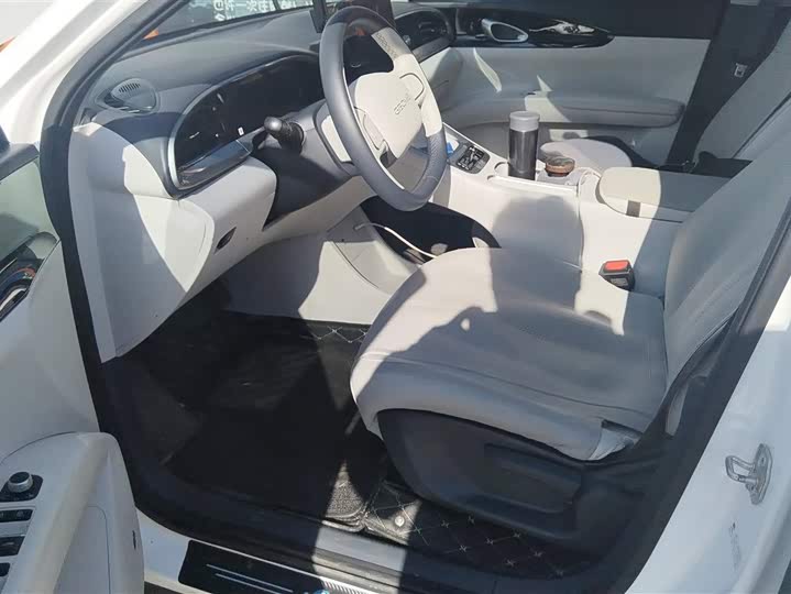 Фото 9 - Geely Galaxy Geome