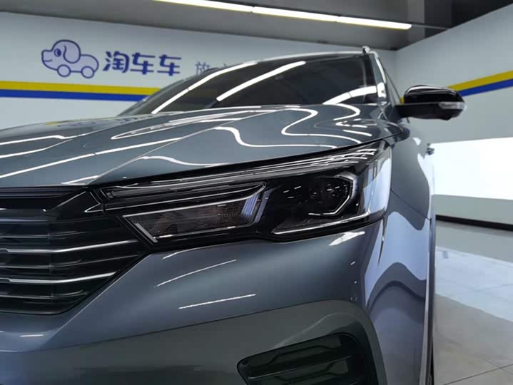 Фото 5 - Roewe RX3
