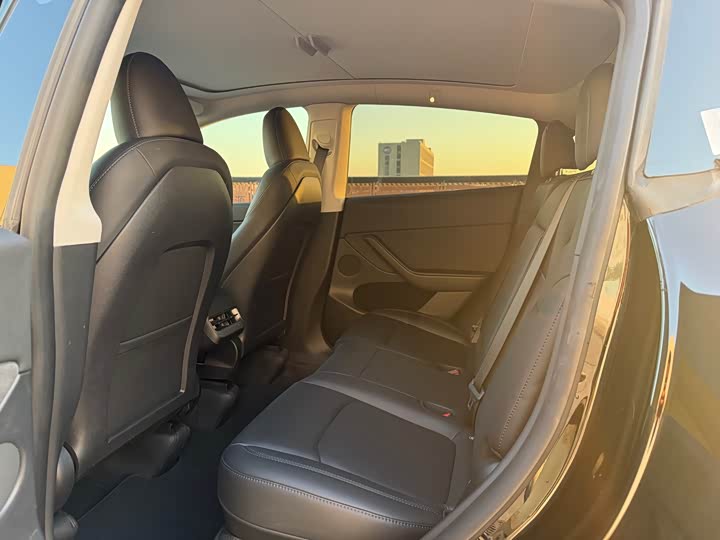 Фото 5 - Tesla Model Y