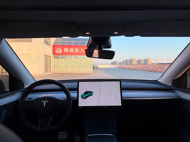 Фото 6 - Tesla Model Y