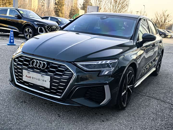 Фото 1 - Audi A3