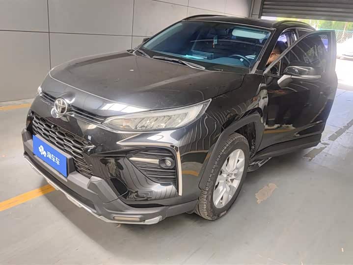 Фото 1 - Toyota Wildlander