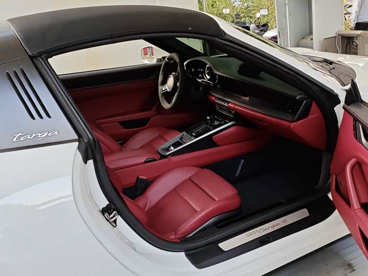 Фото 7 - Porsche 911