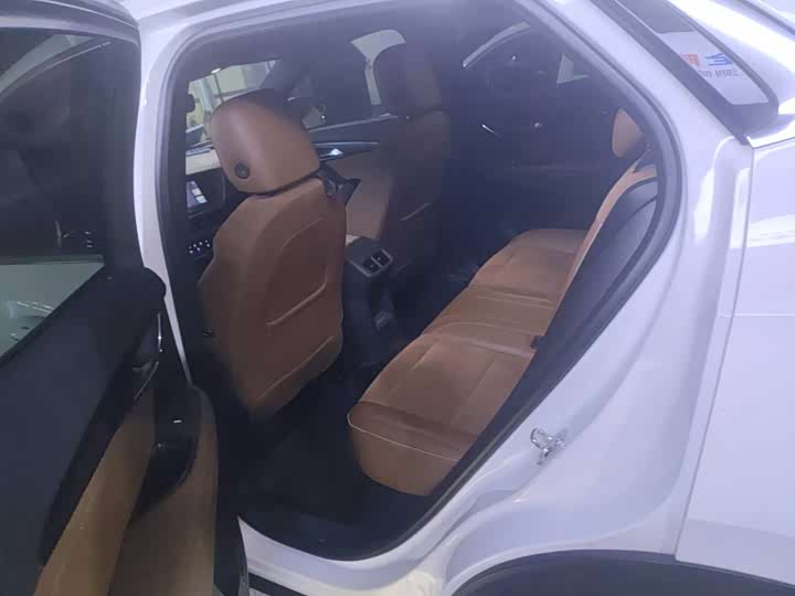 Фото 5 - Buick Envision Plus