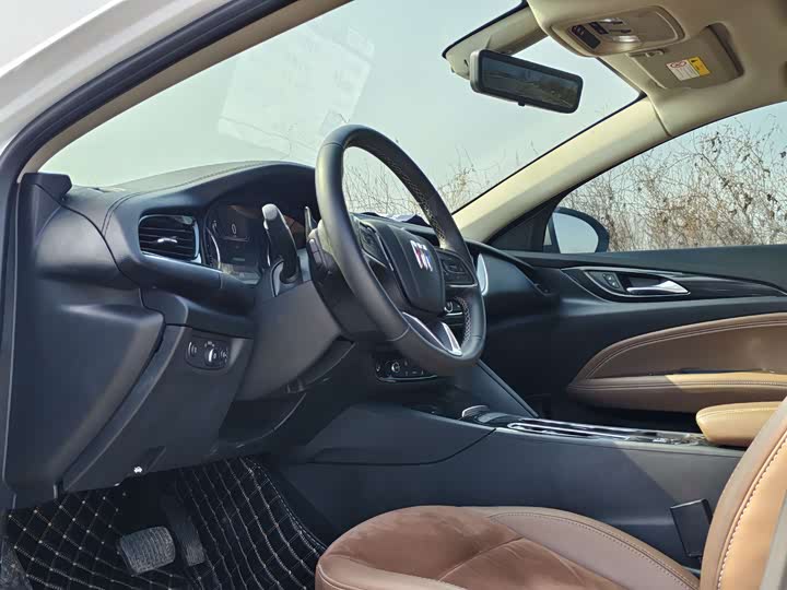 Фото 4 - Buick Regal