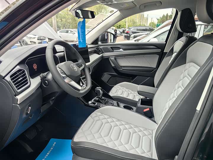 Фото 9 - Volkswagen Tayron